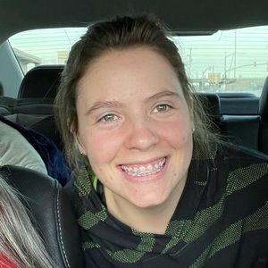 Meet your Posher, Hope